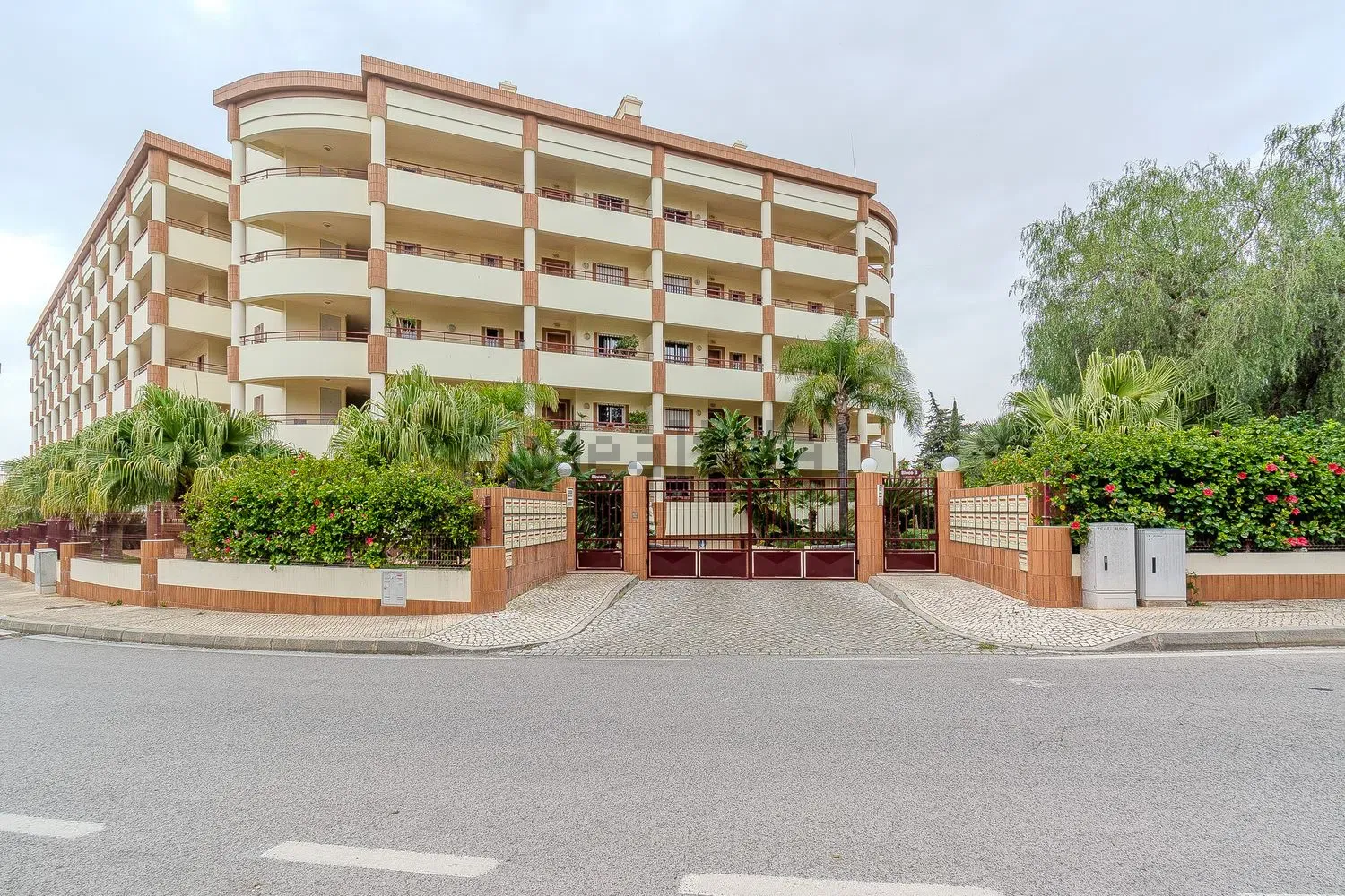 Property in rua das Avelãs, Quarteira, Vilamoura, Faro, pt