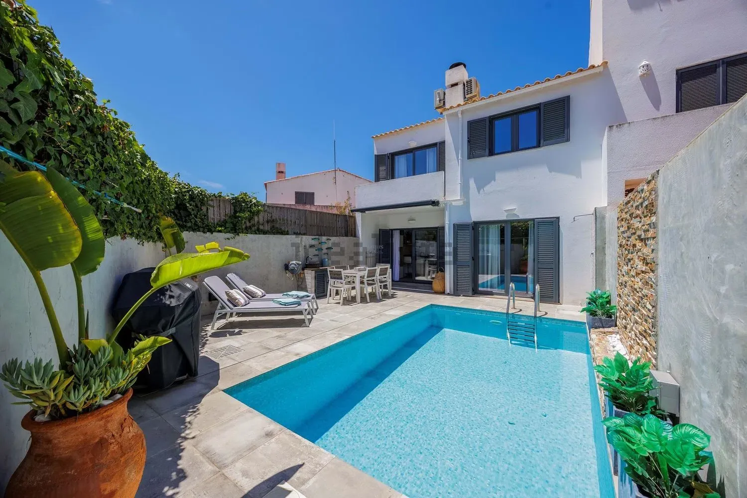 Property in Quinta do Romão, Quarteira, Faro, pt