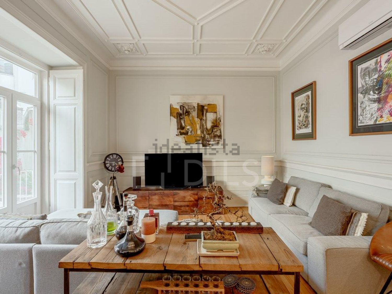 Property in Apartamento T3 na Avenida João Crisóstomo, Gulbenkian - Praça Espanha, Avenidas Novas, Lisboa