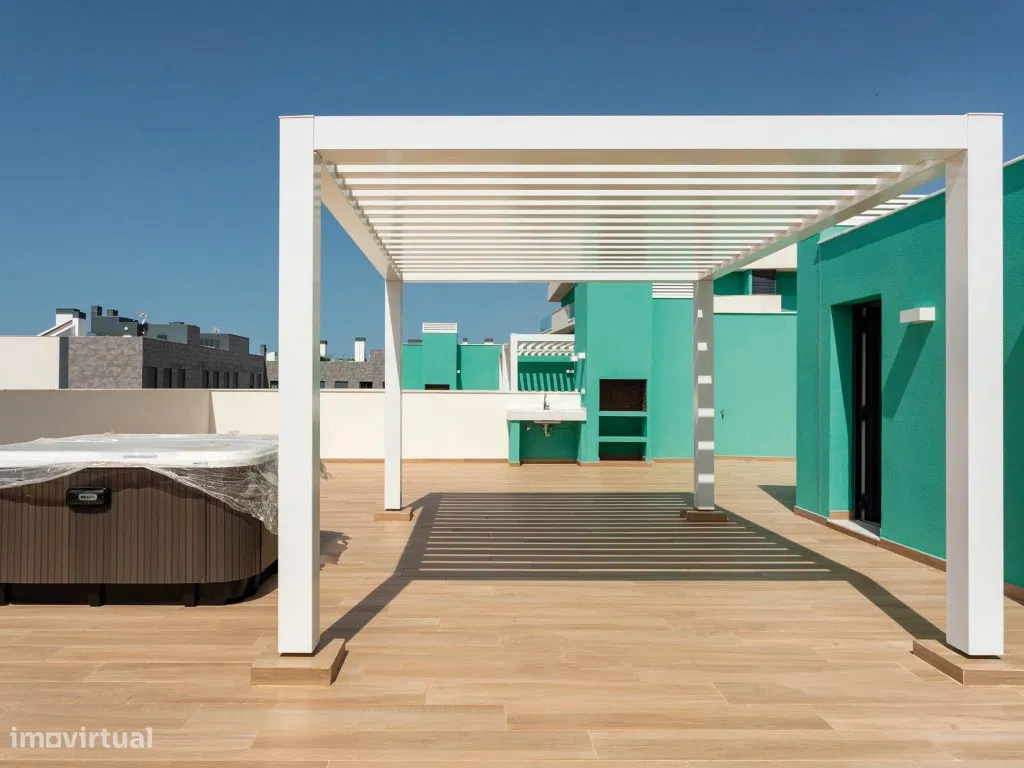 Property in Rua Maestro Armando Tavares Belo, Faro (Sé e São Pedro), Faro