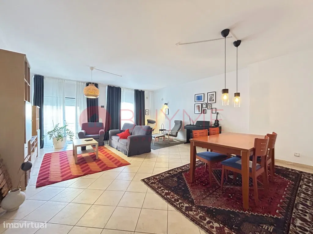 Property in Faro (Sé e São Pedro), Faro