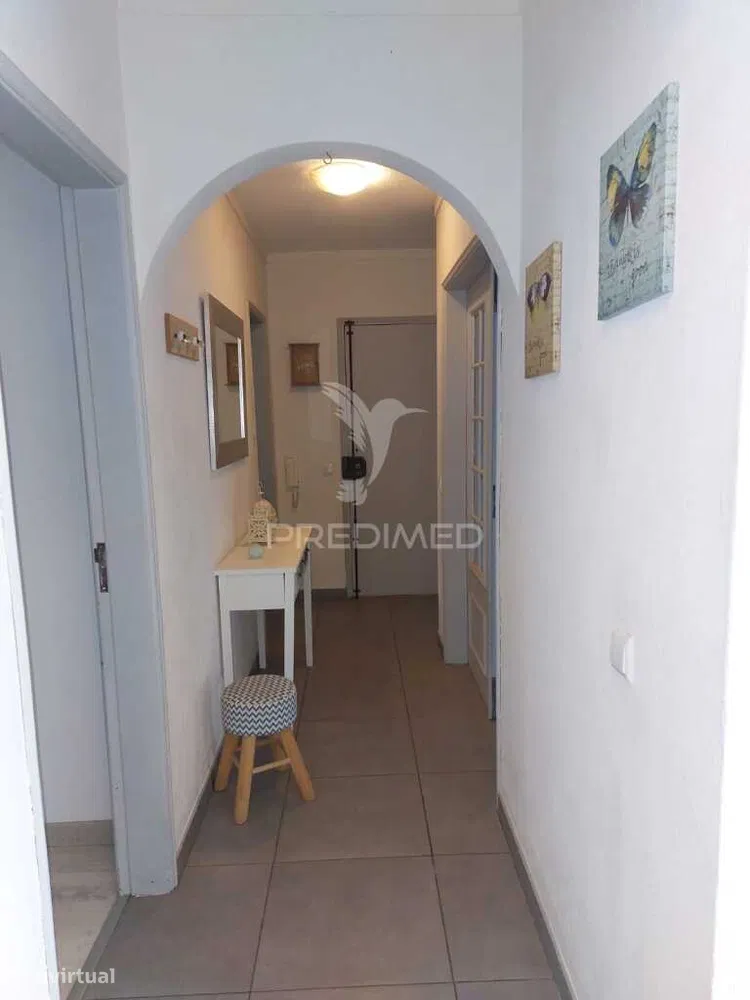 Property in Rua Cidade de Bolama, Faro (Sé e São Pedro), Faro